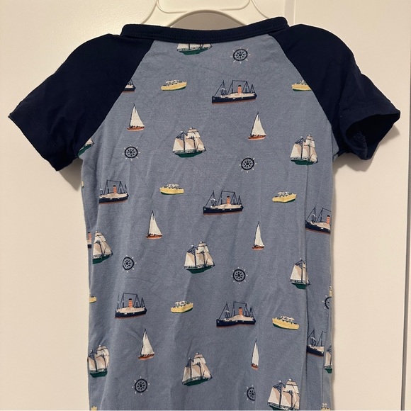 Kyte BABY Blue Nautical One Piece Short all Vintage Boats Size 2T - Picture 8 of 9